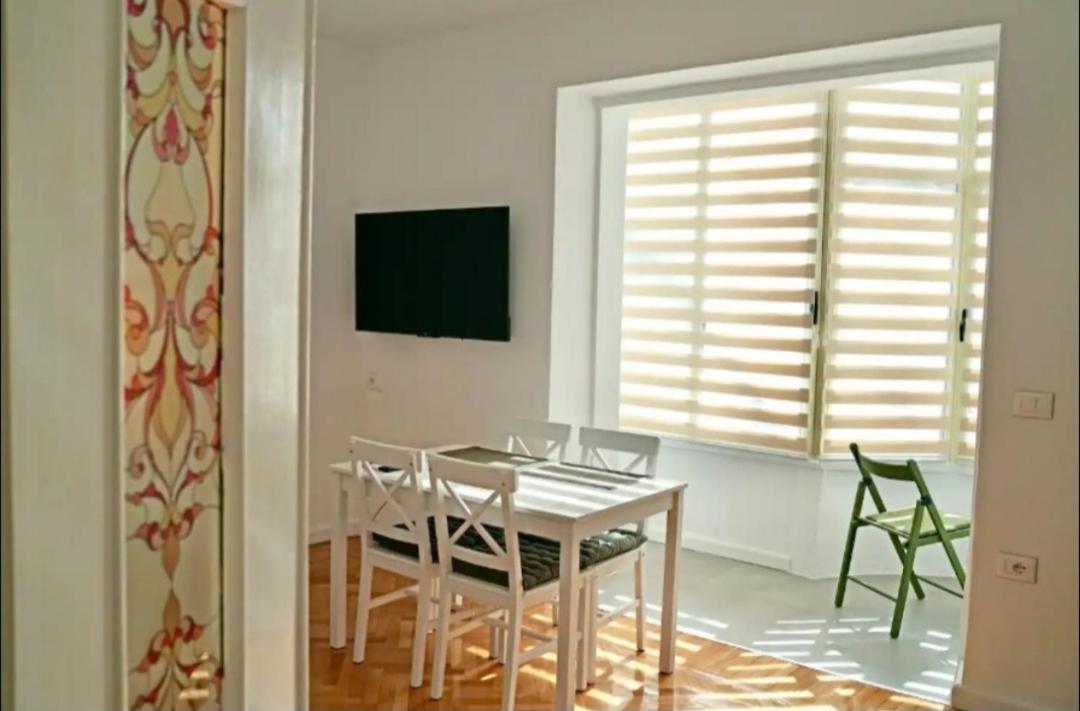 Soleil M Shyri Old Town Апартаменти Тирана